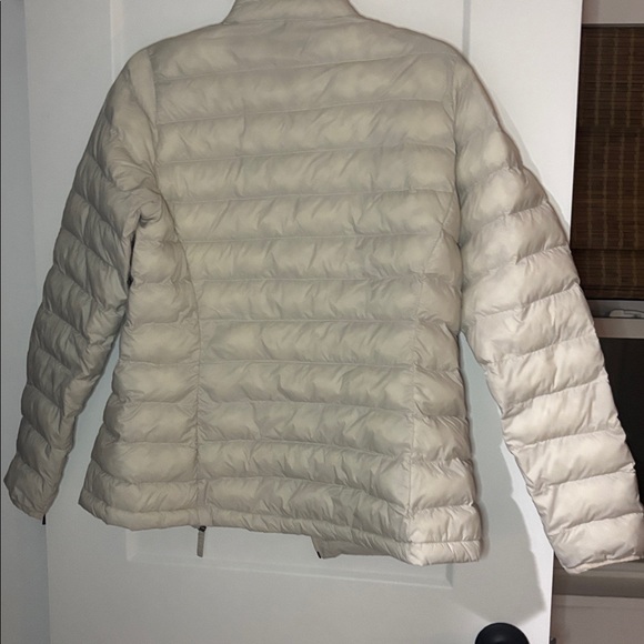 Puffer Jacket - Picture 3 of 4